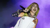 Hande Yener iki gün üst üste Adana ve Gaziantep'te kapalı gişe konser verdi