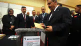 Mustafa Destici kullanılan oyların tamamını alarak yeniden BBP Genel Başkanı seçildi