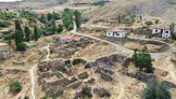 Şarkışla'da zamanın durduğu köy: 20 haneden geriye sadece bir aile kaldı