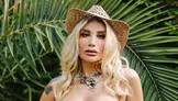 İrem Derici hamile mi? Sosyal medyadaki fotoğraf ne anlama geliyor, takipçisine ne cevap verdi, İrem Derici iddialara nasıl tepki gösterdi?