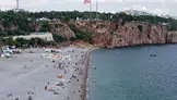 Antalya'da ezber bozan eylül: Deniz suyu havadan daha sıcak ölçüldü