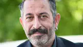 Cem Yılmaz kimdir, kaç yaşında, aslen nereli, evli mi, eşi kim, oğlu kim, hangi filmlerde oynadı?