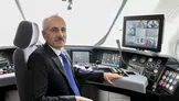 Bakan Uraloğlu Milli Hızlı Tren'i test etti