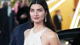 Tuba Büyüküstün'ün festival pozlarına yorum yağdı: Yanındaki isim dikkat çekti