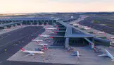 Ulaştırma Bakanı Uraloğlu, temmuz ayında Türkiye havalimanlarında 26 milyon yolcuya hizmet verildiğini açıkladı