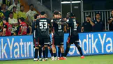 Fenerbahçe ve Beşiktaş 1-1 berabere kaldı: İlk yarıda heyecan doruktaydı