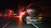 Adana'da gece yarısı alev cehennemi... Tanker patladı, orman ve otoyol felç oldu!