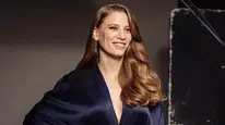 Serenay Sarıkaya’nın boyu ve kilosu nedir? Serenay Sarıkaya kaç cm, kaç kilo, fiziğiyle nasıl dikkat çekiyor?