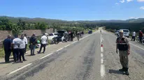 Kilis'te feci kaza: Pikap ile otomobil çarpıştı, çok sayıda yaralı var!