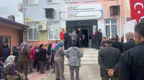 Görev yaptığı okulda baygın bulunan 57 yaşındaki hizmetli yaşamını yitirdi