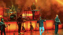 Dedublüman Bursa konserinde Mustafa Yavuz hayranının anısıyla duygulandı