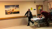 Nefes borusuna tavuk eti kaçan bebeğin kalbi durdu! Doktorlar onu kurtarmak için saniyelerle yarıştı