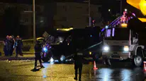Nevşehir’de gece yarısı dehşeti: Tur minibüsü ile otomobil çarpıştı, ortalık savaş alanına döndü