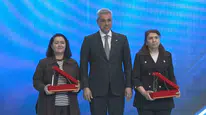 Sağlık ordusunun gizli kahramanları: Bakan Memişoğlu'ndan ebe ve hemşirelere büyük övgü