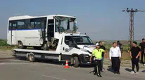 Kilis’te işçi servisi devrildi: Ortalık savaş alanına döndü, 8 kişi hastanelik oldu