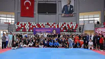 Tatami üzerinde büyük heyecan: 7 şehrin genç yetenekleri Tekirdağ’da madalya için ter döktü