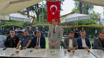 Bayındır’da bayramın en anlamlı ziyareti: Şehit annesi unutulmadı