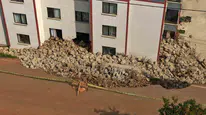 Trabzon'da çöken duvar, 10 saniyeyle can kaybını önledi
