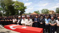 Alevlerin arasında cansiperane mücadele: İtfaiye eri Mehmet Tekeli görev şehidi oldu