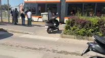 Eskişehir'de yaya geçidinde motosiklet kazası: Yaralı yok