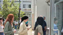 Yks’ye tanımadığı araçla yetişen de oldu, saniyelerle kaçıranlar da