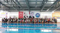 Vezirköprü'de minik kulaçlar yaz şenliği sona erdi