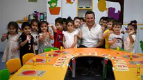 Çalışan anne babaların yüzü gülüyor: Kuşadası’nda miniklere güvenli liman