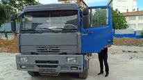 Kadıköy’de kaçak döküm operasyonu: Ehliyetsiz sürücü ve araç sahibine ağır fatura