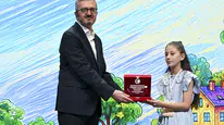 Fırçasını devlet-millet bağı için kullandı: Kahramanmaraşlı Esila’nın büyük başarısı