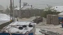 Sivas'ta dolu ve sağanak yağış sele neden oldu