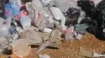 Karamanlı gölü'nde çevre kirliliğine karşı tek başına temizlik yaptı