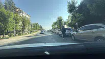 Ambulans çıkışını kapatan düğün konvoyu, acil durumlar için risk oluşturdu