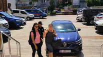 Aydın'da polise zor anlar yaşatan kadın için psikiyatri servisine yatış kararı alındı