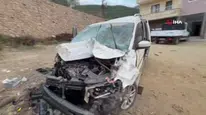 Hakkari'de trafik kazasında 3 kişi yaralandı