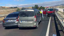 Kırıkkale'deki zincirleme kazada 3 kişi yaralandı