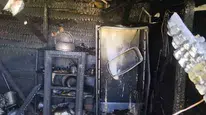 Ankara'da orman yangını 2 bağ evini harabeye çevirdi