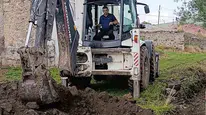 Ağrı'da köy yollarının bakımı ve altyapı çalışmaları devam ediyor
