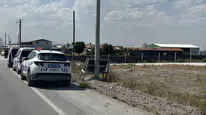 Konya'da tarlada çıkan yangın yerleşim alanlarına ulaşmadan kontrol altına alındı