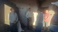 Şevket Keskin, yangın mağduru esnafı ziyaret etti