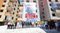 Sultangazi'de riskli binaların yerini güvenli konutlar alıyor