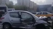 Diyarbakır'da iki otomobilin çarpışması sonucu 3 kişi yaralandı