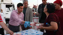 Marmaris Belediyesi aşure hayrında 2 bin kişiye ikramda bulundu