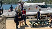 Sahil güvenlik ekipleri, Fethiye açıklarında tıbbi tahliye gerçekleştirdi
