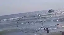 Samandağ'da deniz uyarısını hiçe sayarak girdi, bir çocuk boğuldu