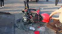 Gediz'de arazöz ile motosiklet çarpıştı: Yaralı var