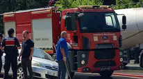 Mudurnu'da kamyon ile otomobil çarpıştı, 3 kişi yaralandı