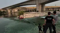 Fırat Nehri'nde su baskını: 10 kişi kurtarıldı