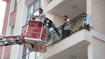 Elazığ'da bodrum katında yangın: dumandan etkilenen 12 kişi hastaneye kaldırıldı