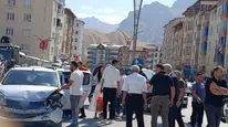 Hakkari'de araç kazası: 1 kişi yaralandı