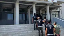 Efeler’de 31 düzensiz göçmen yakalandı, 2 kişi tutuklandı